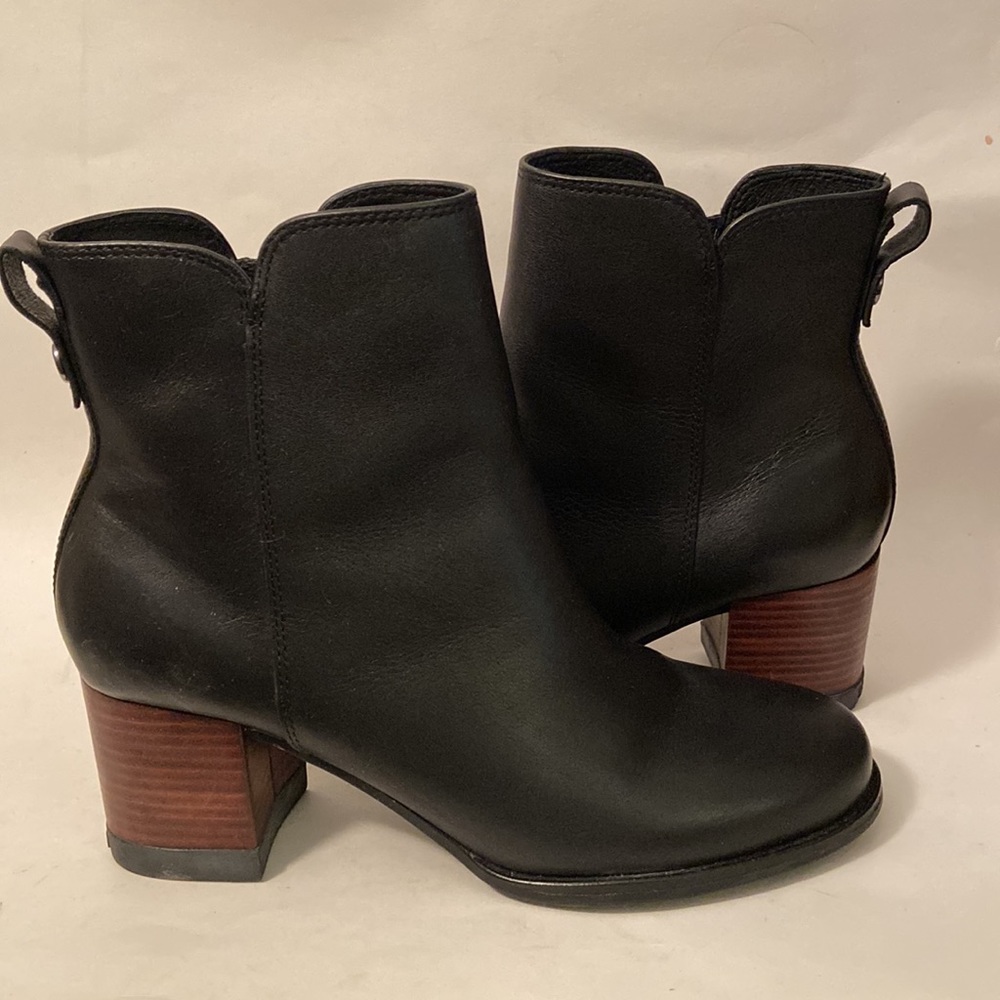 Sherry Top Sider Short Boots Black Leather Block Heels sz 9 Vietnam - Picture 2 of 10